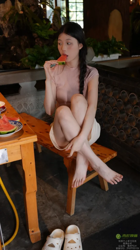 青柠映画 NO.056 – 小小 吃火锅[90P/2V/2.12GB]插图1