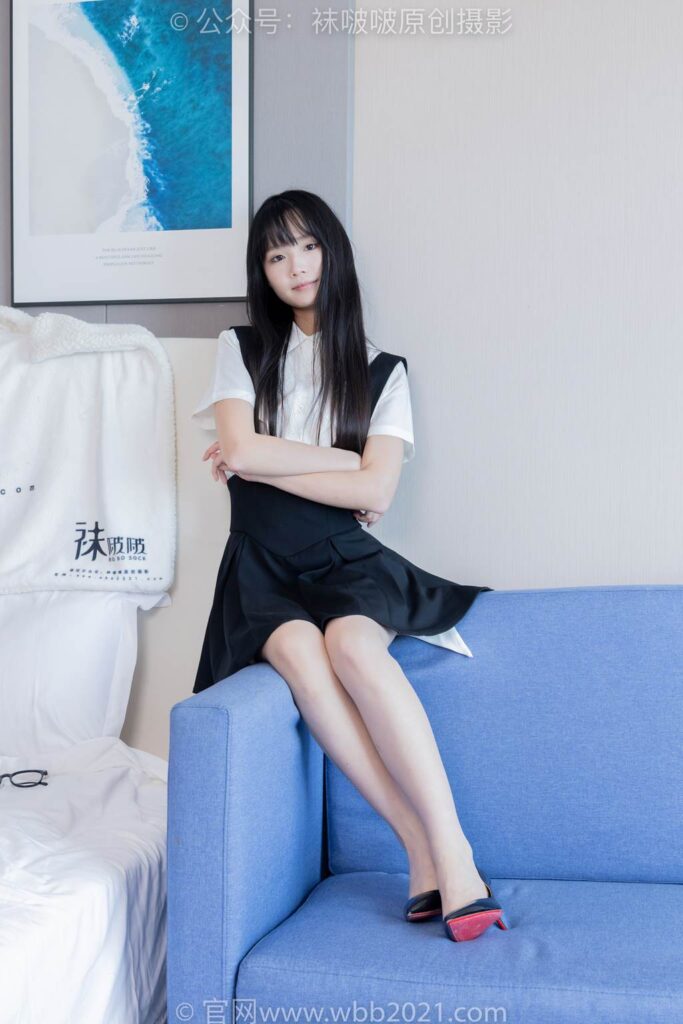 [BoBoSocks袜啵啵]NO.444 甜甜圈-两双高跟鞋、凉鞋、肉丝、裸足[185P/1V/7.87GB]插图