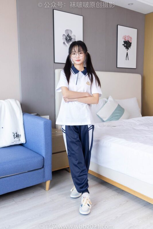 [BoBoSocks袜啵啵]NO.446 甜甜圈 板鞋、白棉袜、白丝、校服裤里丝[150P/1V/6.08GB]-无料摄影圈