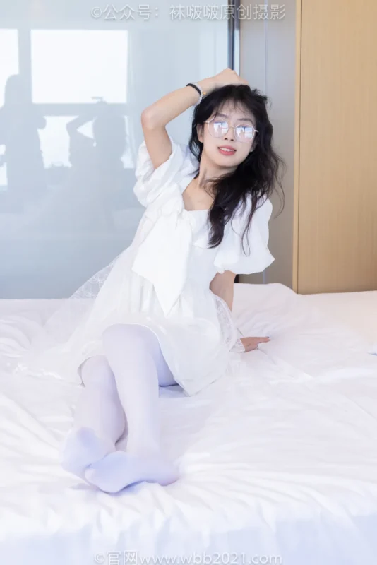 [BoBoSocks袜啵啵]NO.452 奶油-平底鞋、帆布鞋、白棉袜、厚白丝、肉丝[228P/1V/9.87GB]-无料摄影圈