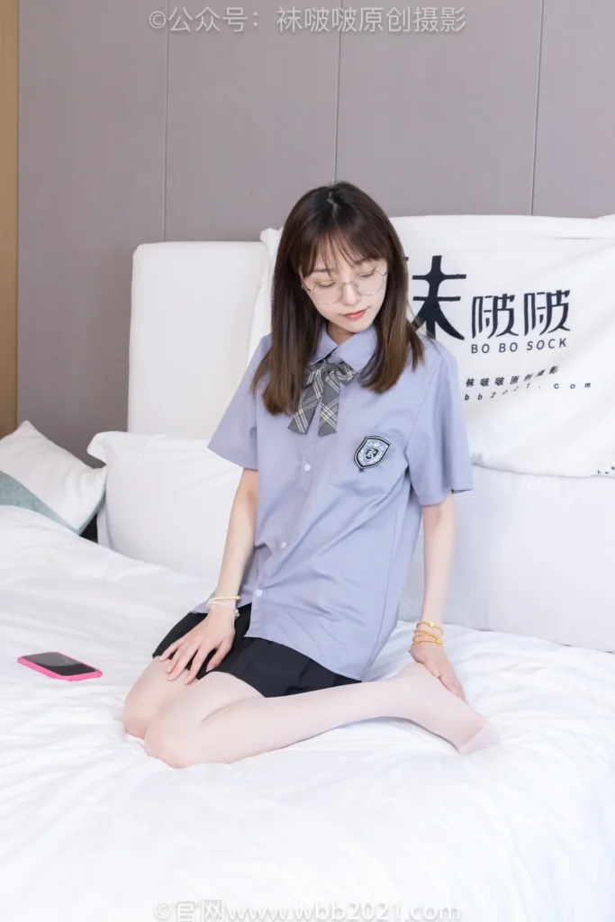 [BoBoSocks袜啵啵]NO.460 稚予-JK制服、皮鞋、帆布鞋、薄白丝[163P/1V/7.15GB]插图