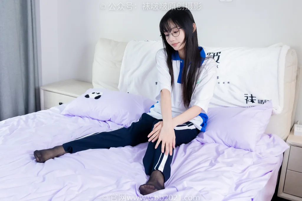 [BoBoSocks袜啵啵]NO.471 甜甜圈-高跟鞋、黑丝、短肉丝、裸足、校服裤里丝[150P/1V/6.89GB]插图2