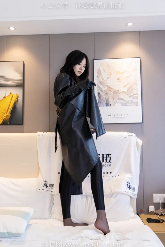 [BoBoSocks袜啵啵]NO.474 小甜豆-高跟长靴、黑丝、皮衣连体衣裤里丝[140P/1V/6.36GB]-无料摄影圈