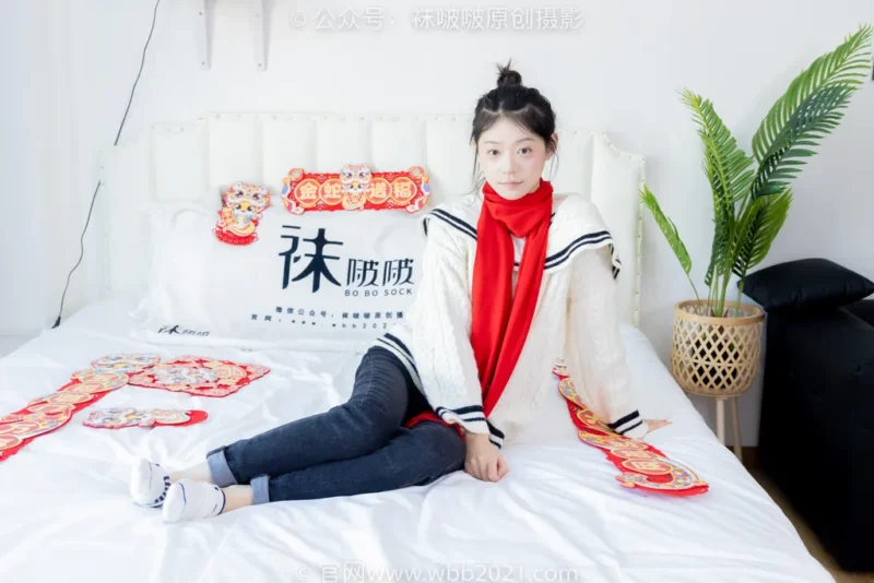 [BoBoSocks袜啵啵]NO.481 糯米-板鞋、白棉袜、裸足、对联迎新春，半脱袜子剧情[150P/1V/6.15GB]-无料摄影圈