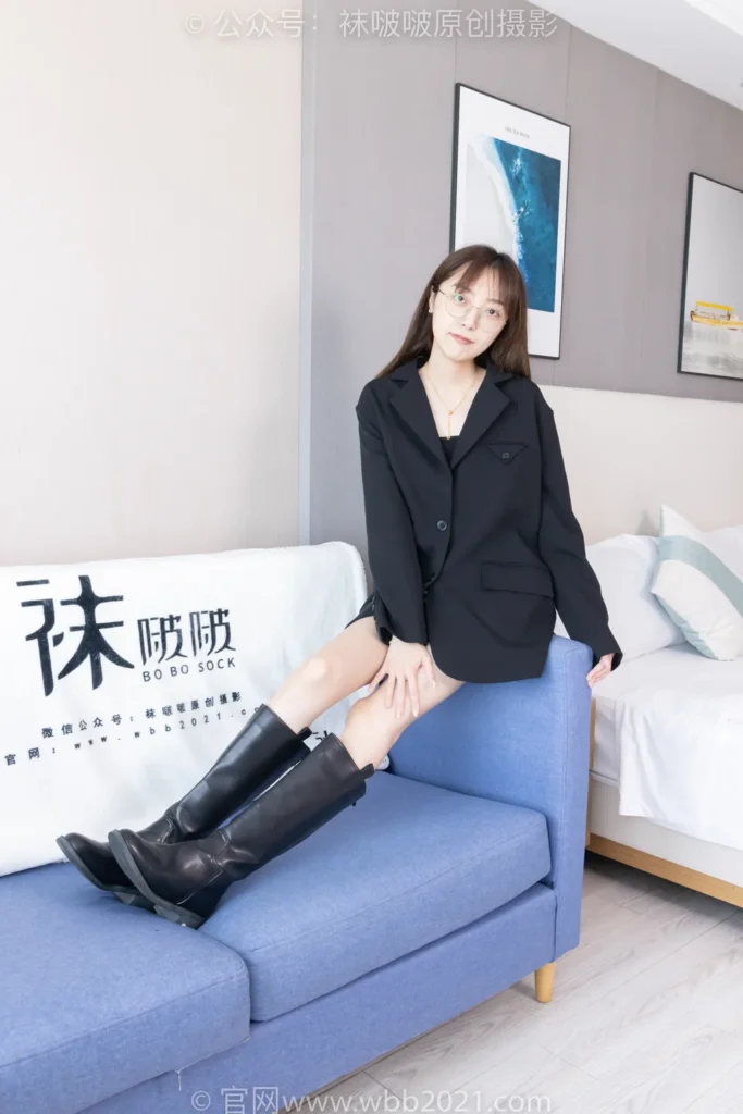 [BoBoSocks袜啵啵]NO.486 稚予-长靴、黑网袜、裸足、裸足踩奶油蛋糕 踩完蛋糕泡脚剧情[149P/1V/5.74GB]插图2