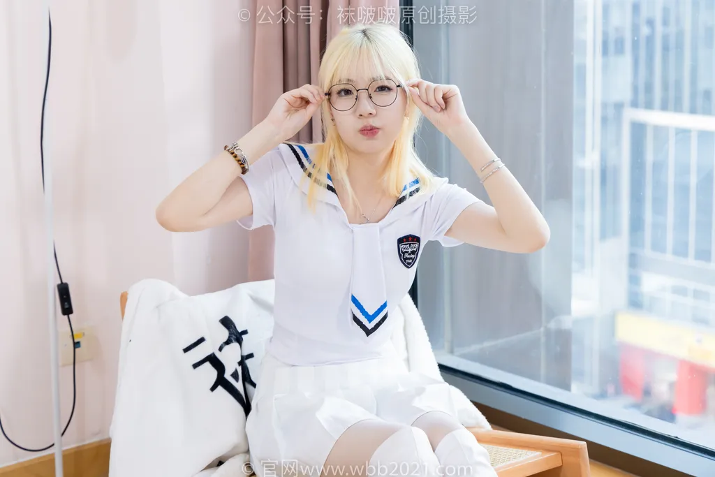 [BoBoSocks袜啵啵]NO.495 小甜豆 高跟长靴、白棉袜、薄白丝[150P/1V/5.92GB]插图2