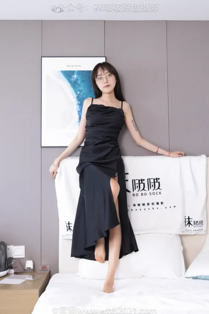 [BoBoSocks袜啵啵]NO.502 稚予 高跟凉鞋、棕色大腿丝、肉色大腿丝[155P/1V/6.98GB]插图