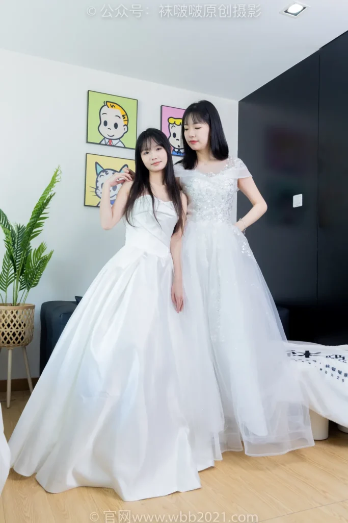 [BoBoSocks袜啵啵]NO.510 小甜豆&甜甜圈-两双高跟鞋、薄肉丝、薄白丝、婚纱主题、互相帮对方腿脚涂抹[172P/1V/7.02GB]插图