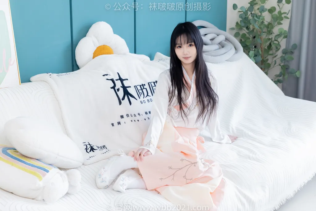 [BoBoSocks袜啵啵]NO.518 甜甜圈-平底鞋、白棉袜、裸足、汉服古装[168P/1V/6.85GB]插图2