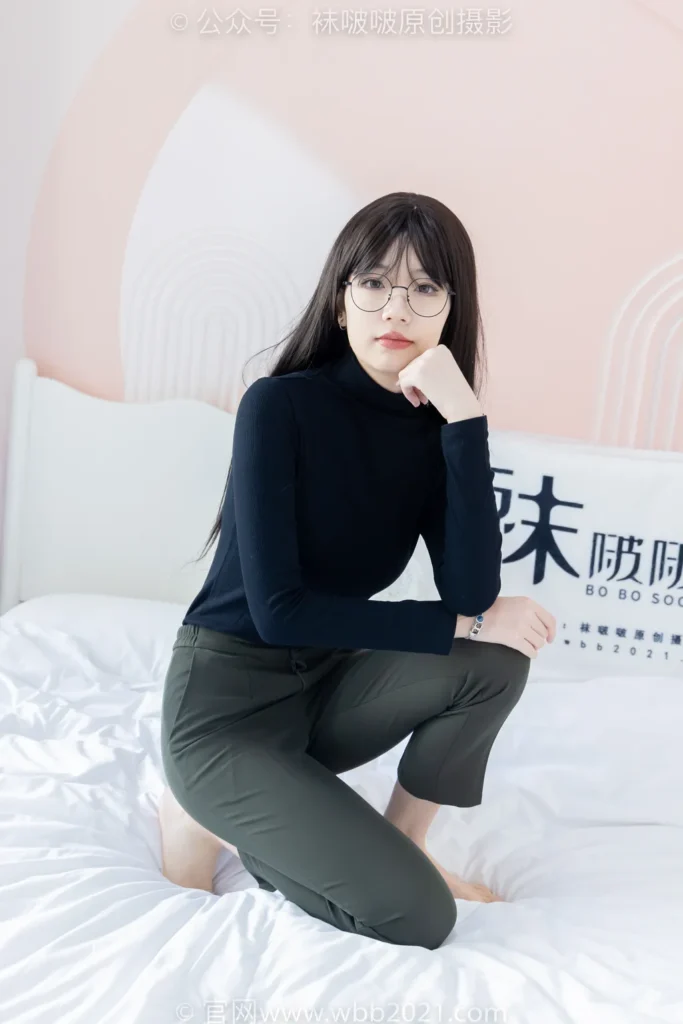 [BoBoSocks袜啵啵]NO.519 小甜豆 高跟鞋、薄黑丝、裸足、ol制服、裤里丝[143P/1V/6.70GB]插图