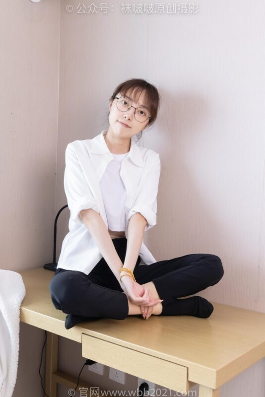 [BoBoSocks袜啵啵]NO.535 稚予-高跟鞋、皮鞋、黑棉袜、薄肉丝、裤里丝[160P/1V/6.04GB]-无料摄影圈