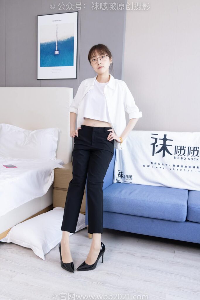 [BoBoSocks袜啵啵]NO.535 稚予-高跟鞋、皮鞋、黑棉袜、薄肉丝、裤里丝[160P/1V/6.04GB]插图1