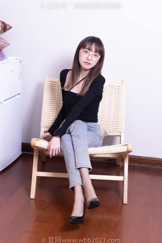 [BoBoSocks袜啵啵]NO.547 稚予-高跟鞋、薄灰丝、裸足、裤里丝[145P/1V/5.45 GB]-无料摄影圈