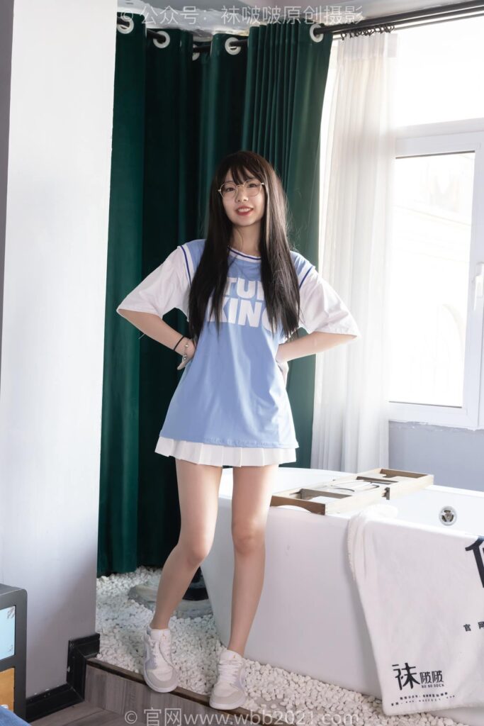 [BoBoSocks袜啵啵]NO.561 小甜豆-板鞋、短白棉袜、裸足[155P/1V/5.76GB]插图1