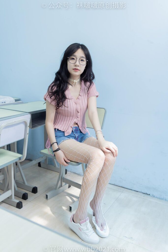 [BoBoSocks袜啵啵]NO.566 小甜豆-高跟鞋、板鞋、白网袜、白蕾丝袜、校服[146P/1V/9.48GB]插图1