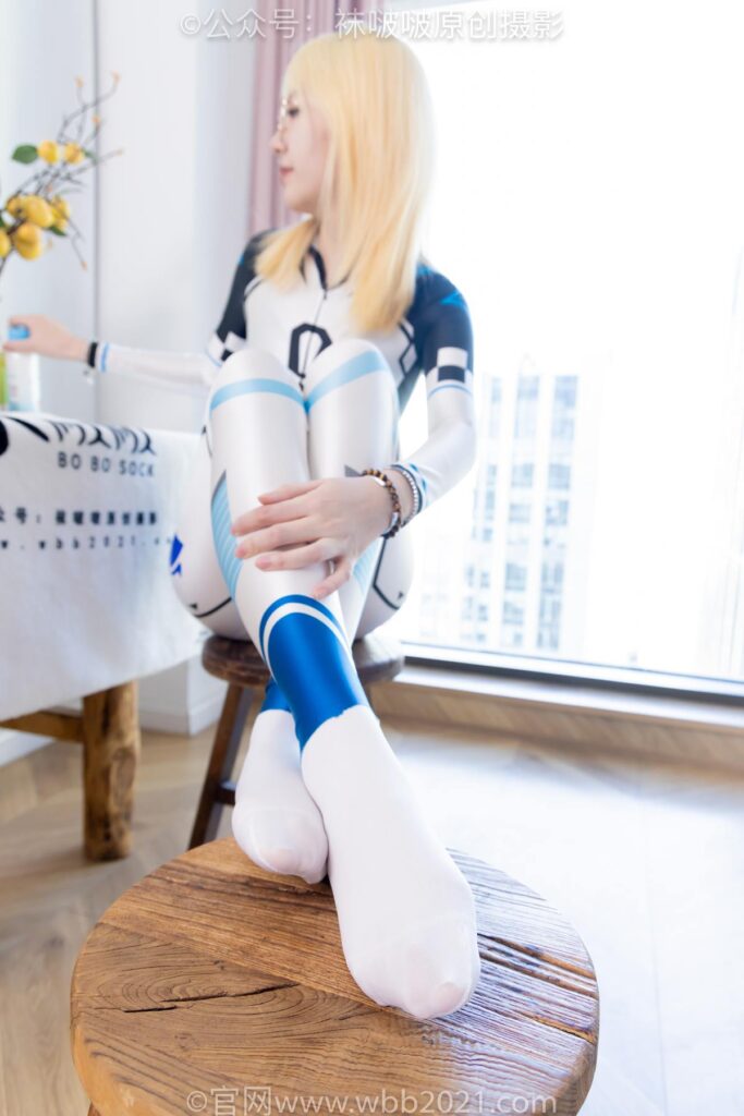 [BoBoSocks袜啵啵]NO.568 小甜豆-连体服、高跟鞋、厚白丝[148P/1V/6.39GB]插图2