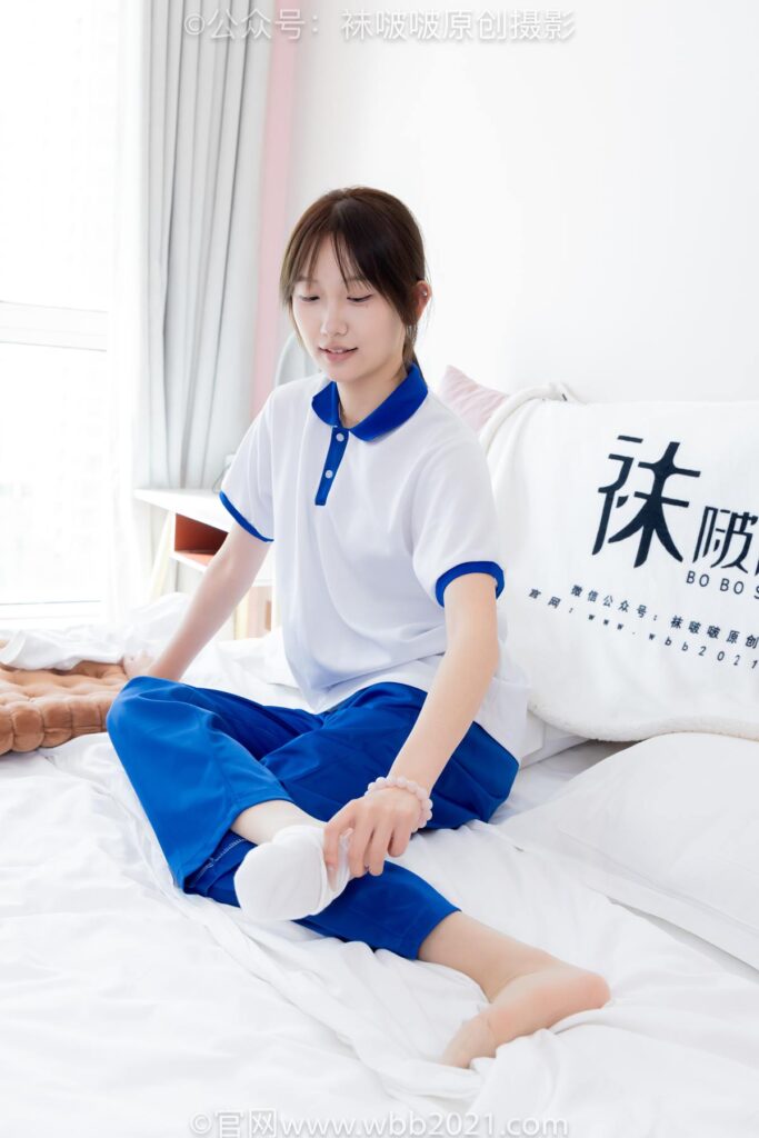 [BoBoSocks袜啵啵]NO.569 香菜-校服、板鞋、白棉袜、薄肉丝[157P/1V/7.15GB]插图3