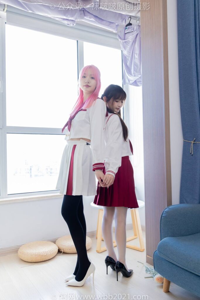 [BoBoSocks袜啵啵]NO.576 小甜豆甜甜圈-高跟鞋、厚黑丝、油亮薄白丝、裸足[197P/1V/8.67GB]插图1