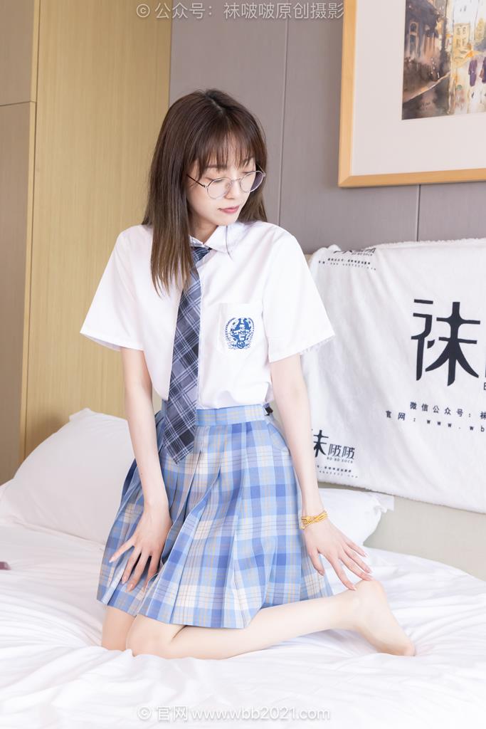 [BoBoSocks袜啵啵]NO.586 稚予-JK制服、板鞋、高跟鞋、薄肉丝、薄黑丝[140P/1V/6.36GB]插图3