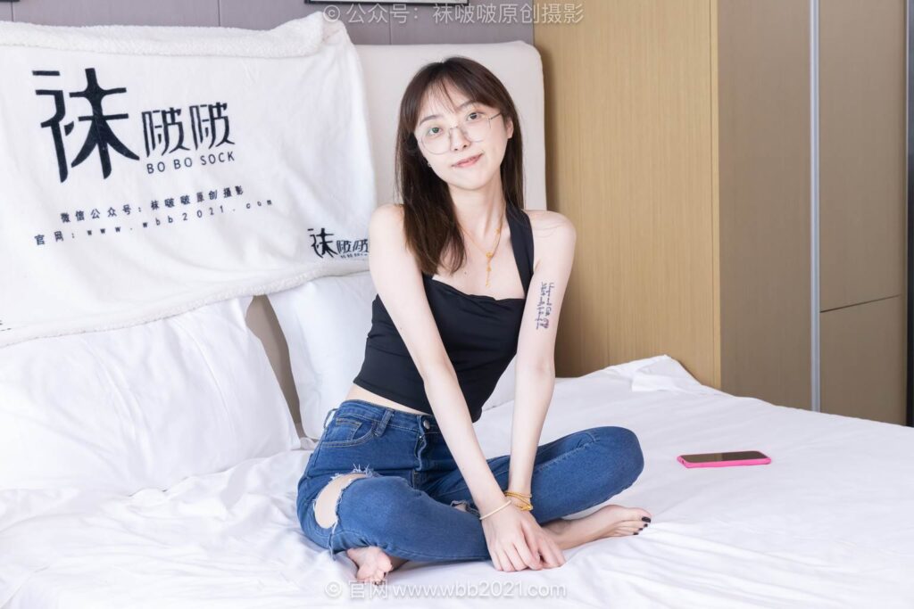 [BoBoSocks袜啵啵]NO.591 稚予-高跟凉鞋、薄肉丝、裤里丝、裸足、裸足泡脚[153P/1V/6.43GB]插图