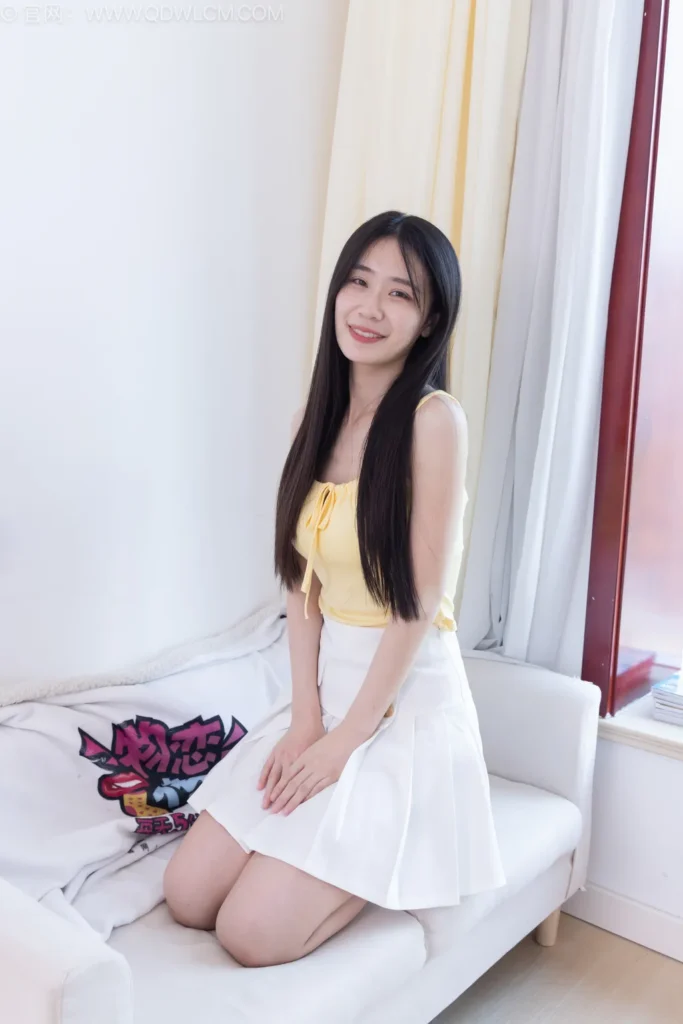 物恋传媒 NO.2510 菜菜-高跟鞋、高跟凉鞋、短白棉袜、裸足[170P/1V/6.55GB]插图2