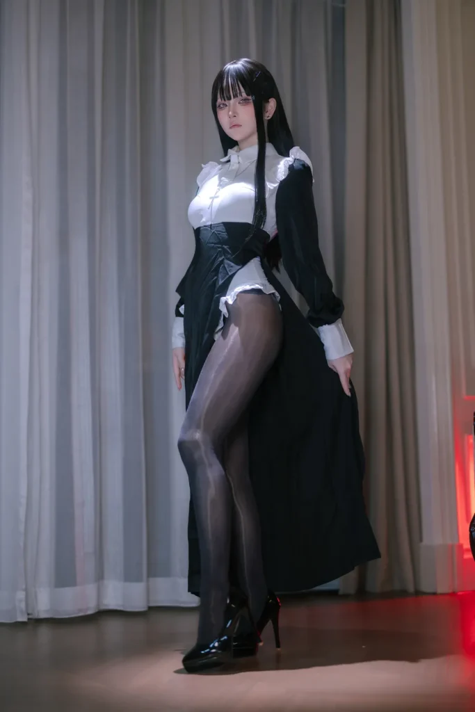 屿鱼 NO.051 – 黑丝修女[40P/375MB]插图