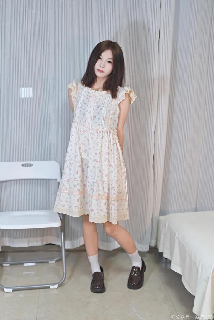 凝思摄影 NO.034 沅沅-连衣裙、短白袜、小皮鞋[143P/1V/5.51GB]插图3