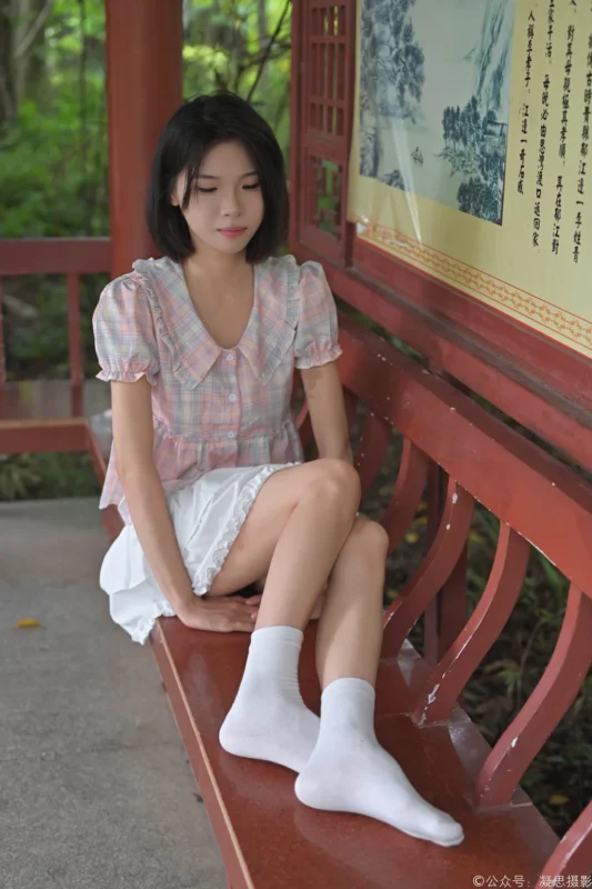 凝思摄影 NO.037 小睿-短裙、短白袜、平底鞋[150P/1V/5.85GB]-无料摄影圈