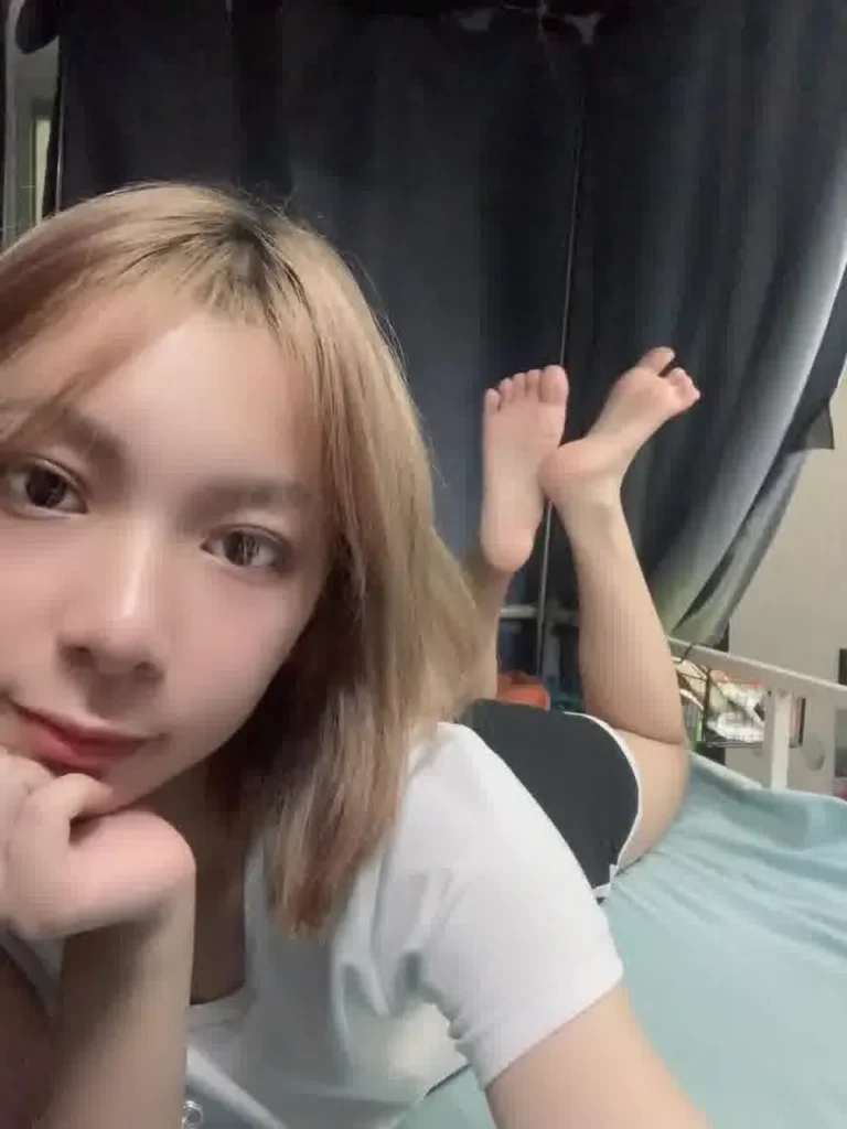 脚模面试脸足同框套路系列-185 [39V/455M]插图1