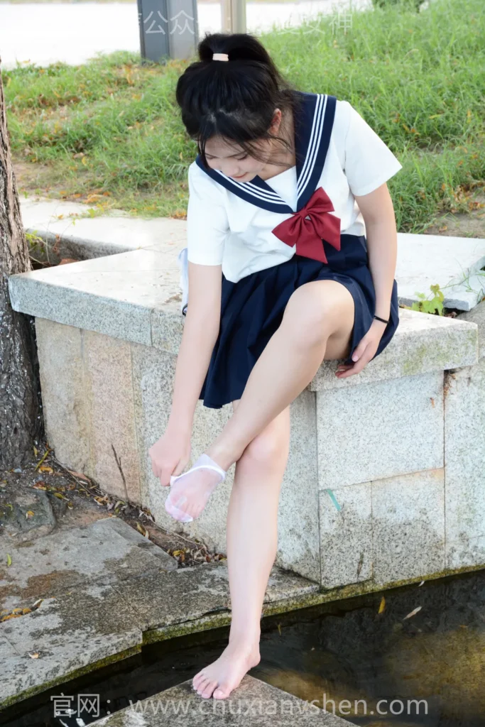 初夏女神 NO.302 幺幺 展现独特[100P/1V/4.84GB]插图