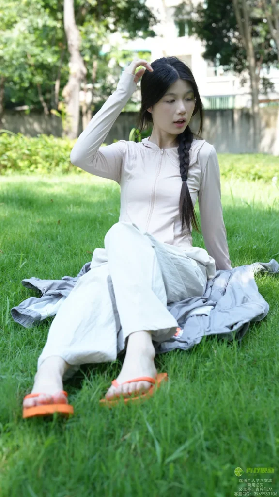 青柠映画 NO.055 – 小小 登山服[156P/2V/4.88GB]插图1