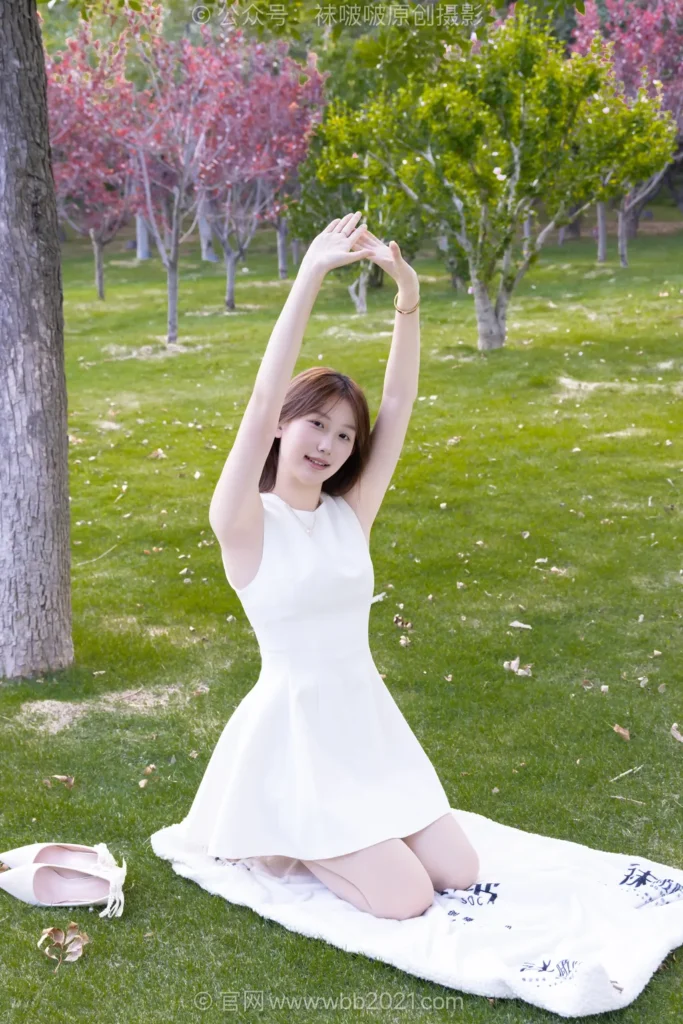 [BoBoSocks袜啵啵]NO.608 香菜-高跟鞋、薄肉丝[150P/1V/6.19GB]插图2