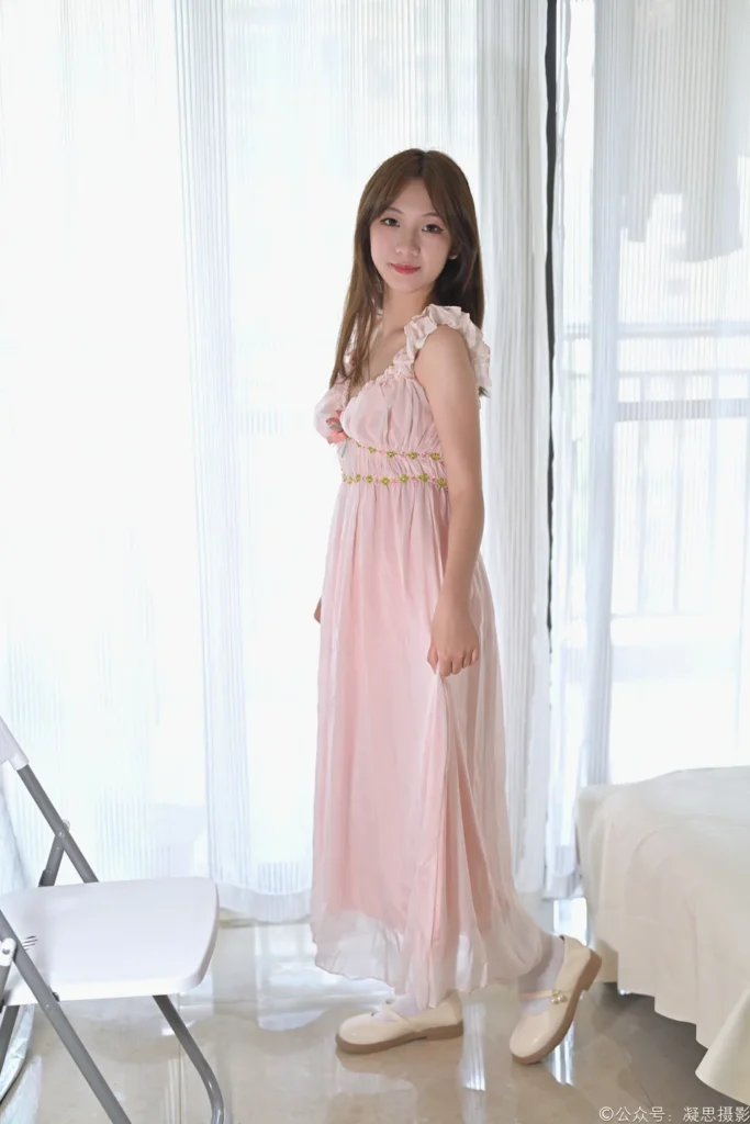 凝思摄影 NO.039 铃铃-连衣裙、短白袜、玛丽珍[150P/1V/4.45GB]插图3