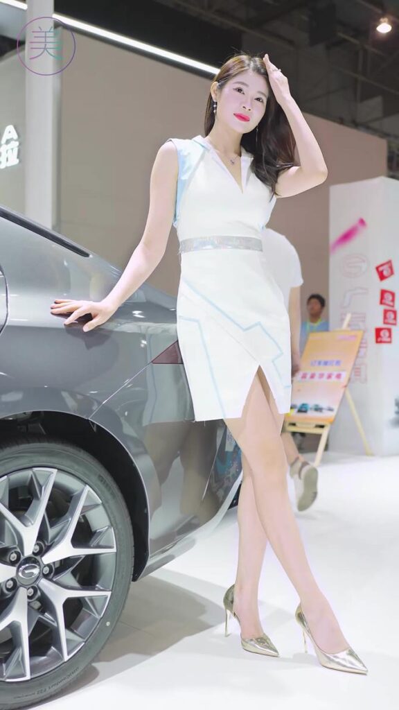 NO.0786 2023 东莞春季车展 Racing Model 广汽车模01[1V/329MB]插图2