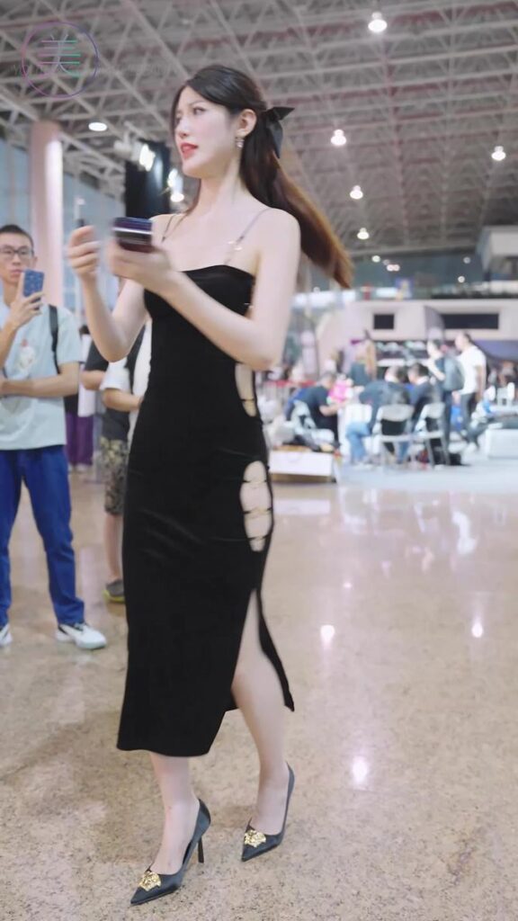 NO.0800 2023 东莞AIT改装车展 Auto Salon Racing Model 77[1V/298MB]插图3