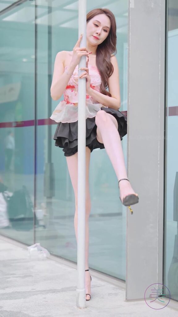 NO.0804 2023 广州车展 Racing Model 车模抖音网红随拍56[1V/274MB]插图1