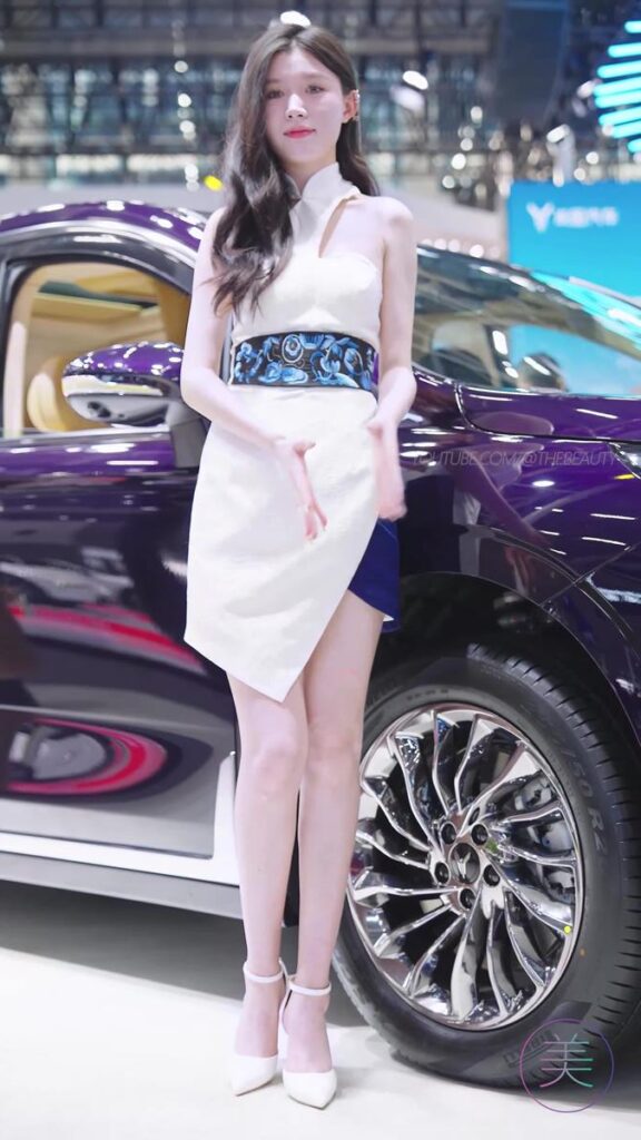 NO.0814 2023 广州车展 Racing Model 车模抖音网红随拍66[1V/411MB]插图2