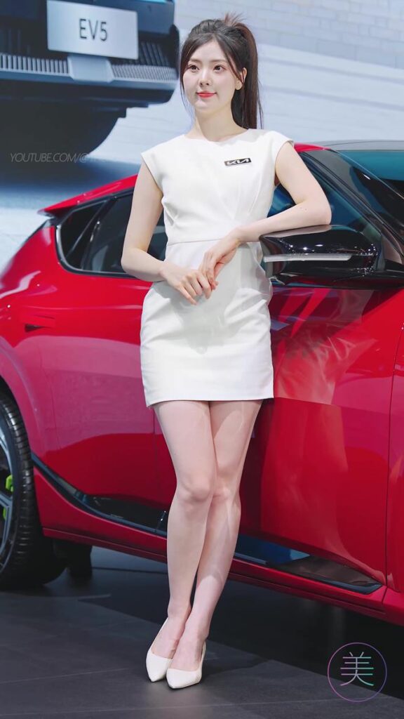 NO.0822 2023 广州车展 Racing Model 车模抖音网红随拍74[1V/558MB]插图