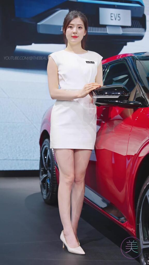 NO.0822 2023 广州车展 Racing Model 车模抖音网红随拍74[1V/558MB]插图1