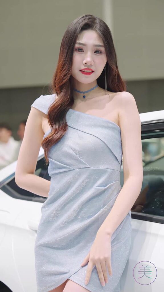 NO.0823 2023 广州车展 Racing Model 车模抖音网红随拍75[1V/286MB]插图2