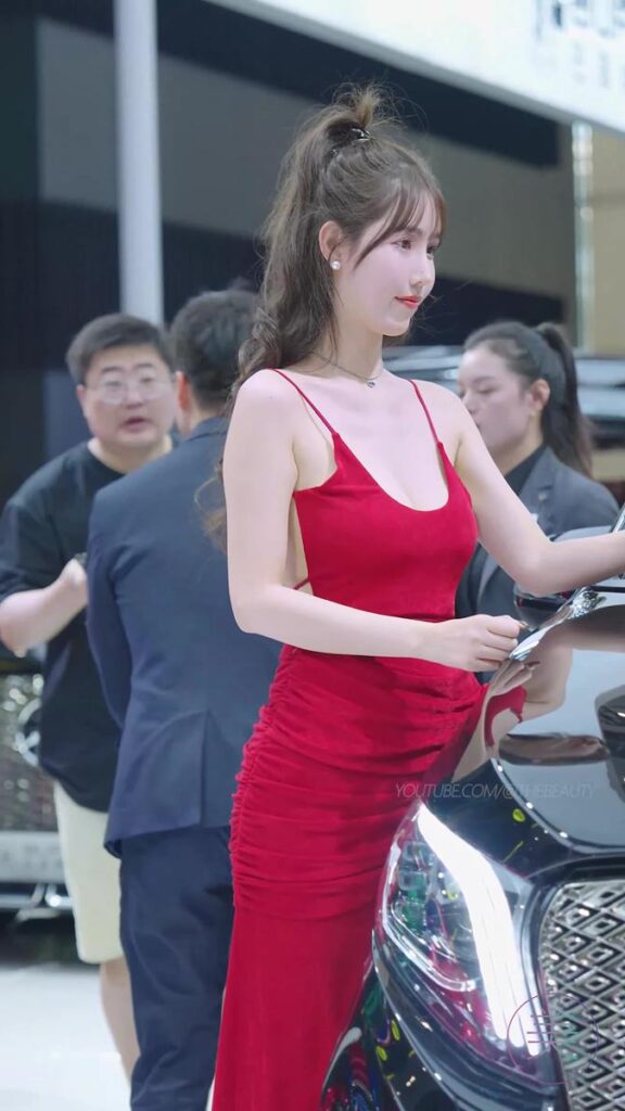 NO.0826 2023 广州车展 Racing Model 车模抖音网红随拍78[1V/188MB]插图1