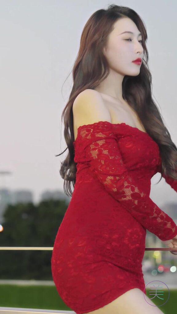 NO.0828 2023 广州车展 Racing Model 车模抖音网红随拍80[1V/344MB]插图2