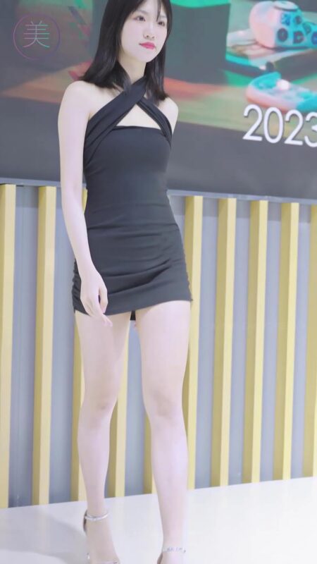 NO.0849 2023 东莞春季车展 Racing Model JETOUR车模04[1V/243MB]-无料摄影圈