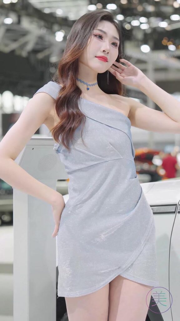 NO.0873 2023 广州车展 Racing Model 车模抖音网红随拍95[1V/321MB]插图