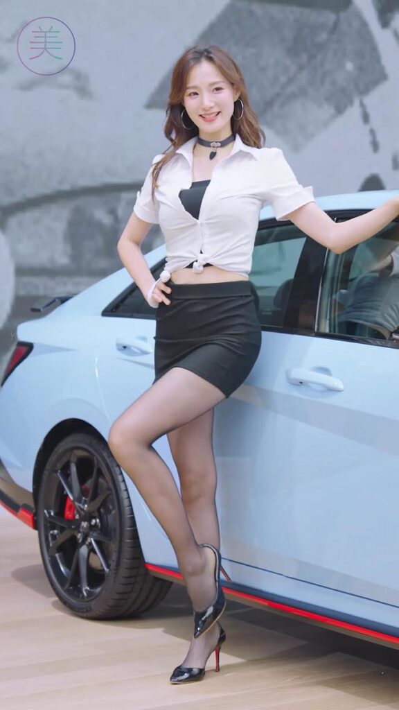 NO.0877 2023 广州车展 Racing Model 车模抖音网红随拍99[1V/317MB]插图