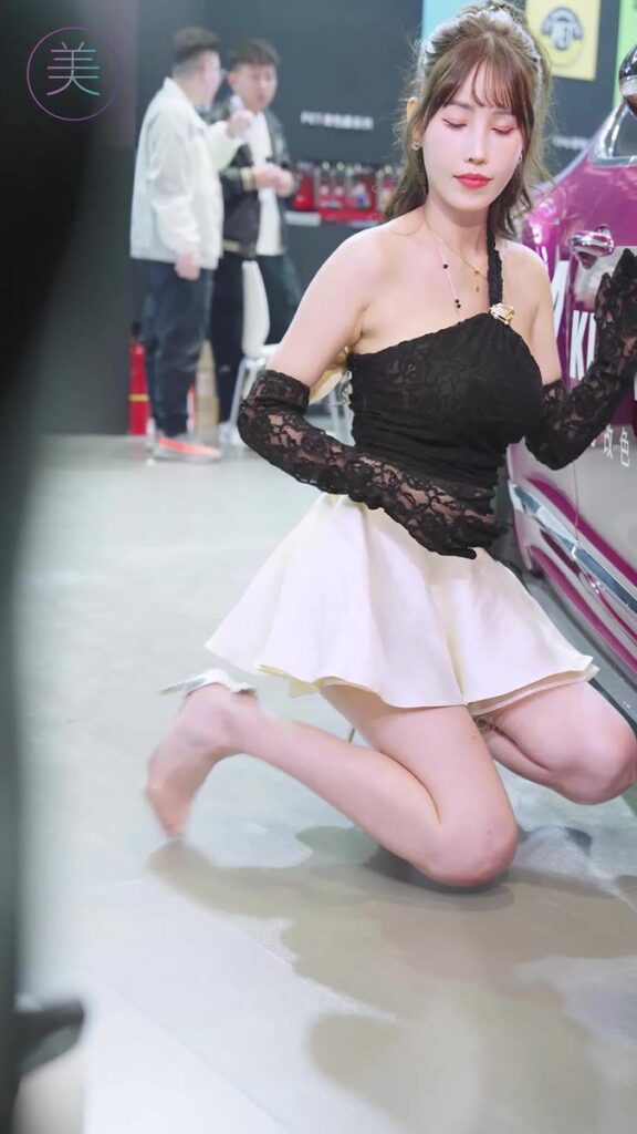 NO.0892 2024 深圳改装车展 Auto Salon 车模抖音网红随拍 09[1V/399MB]插图3