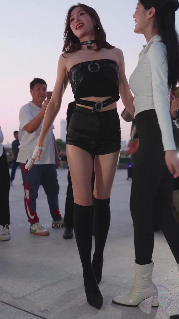 NO.0908 2023 广州车展 Racing Model 车模抖音网红随拍108[1V/256MB]插图3