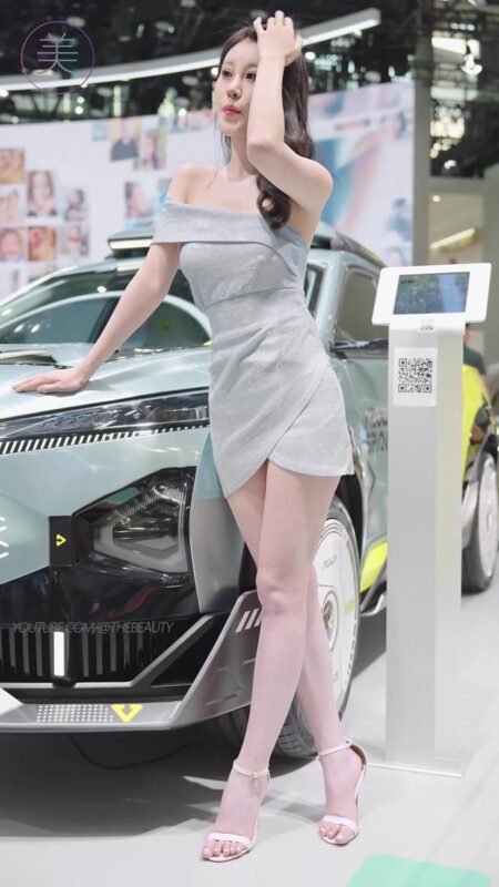 NO.0914 2023 广州车展 Racing Model 车模抖音网红随拍114[1V/357MB]-无料摄影圈