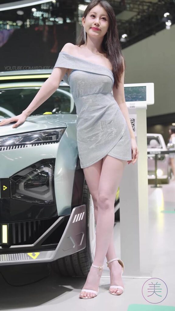 NO.0914 2023 广州车展 Racing Model 车模抖音网红随拍114[1V/357MB]插图3