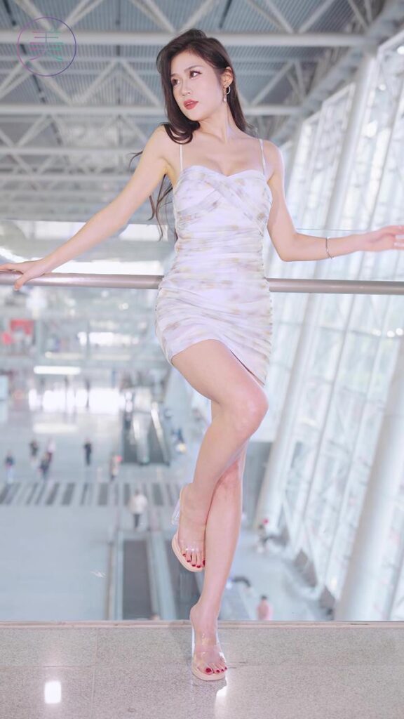 NO.0919 2023 广州车展 Racing Model 车模抖音网红随拍119[1V/738MB]插图2